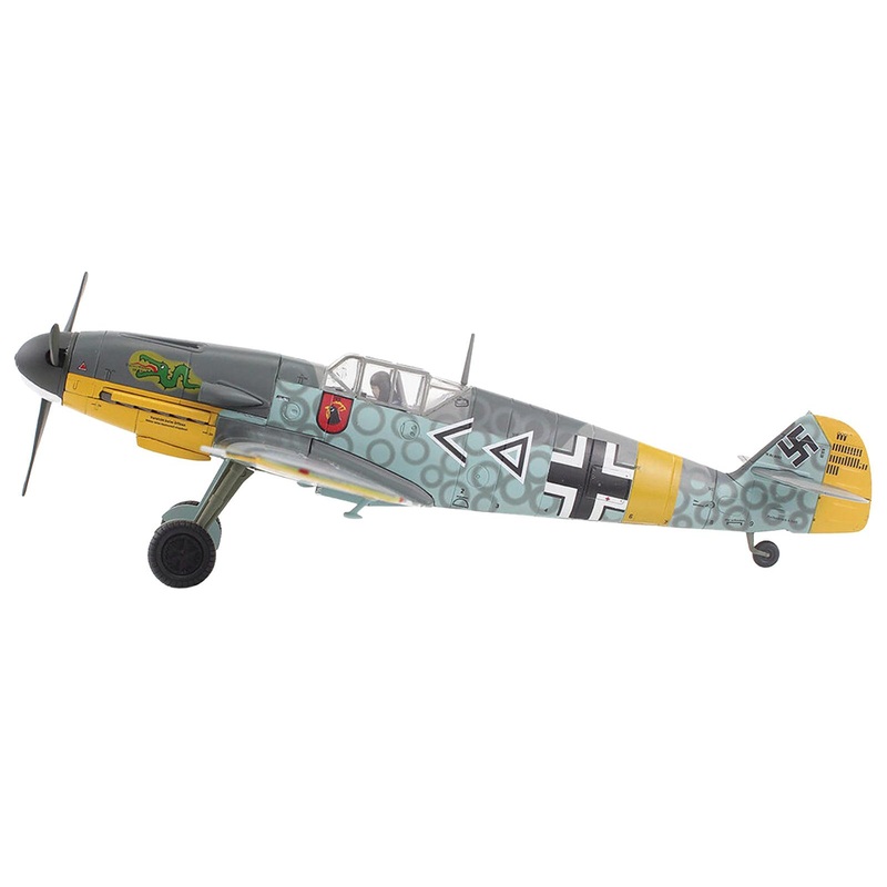 Messerschmitt Bf 109F-2 Fighter Aircraft “JG 3 Hans Von Hahn Russia” (1941) German Luftwaffe “Air Power Series” 1/48 Diecast Model by Hobby Master