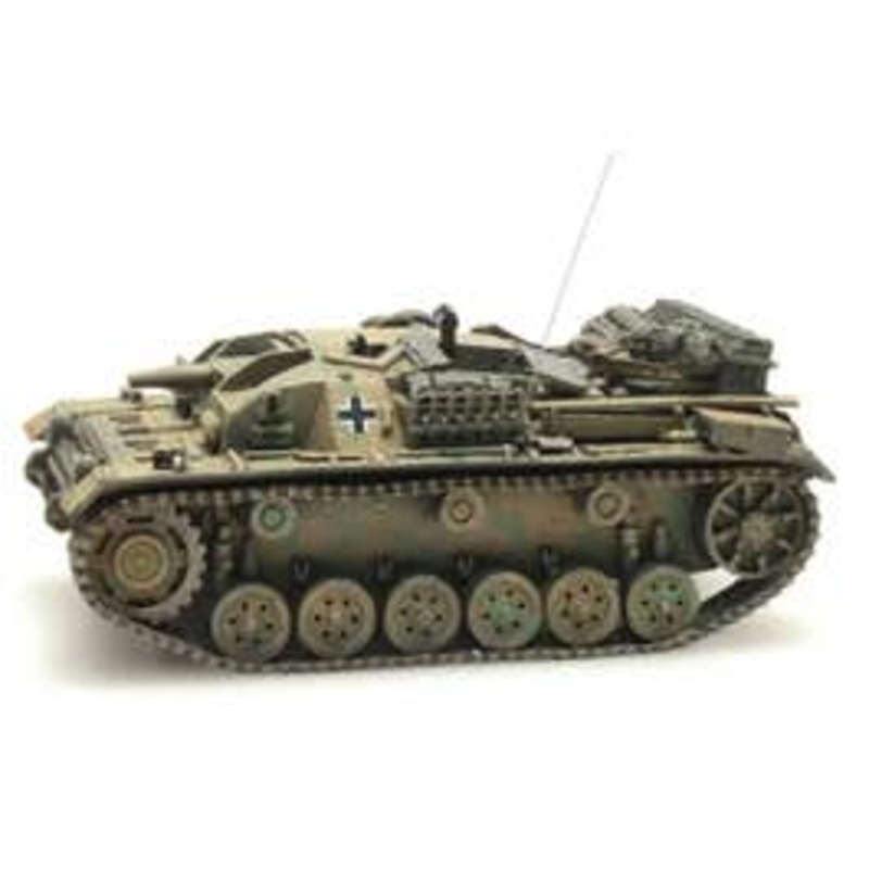 Artitec 387.324  HO StuG III Ausf C/D camo