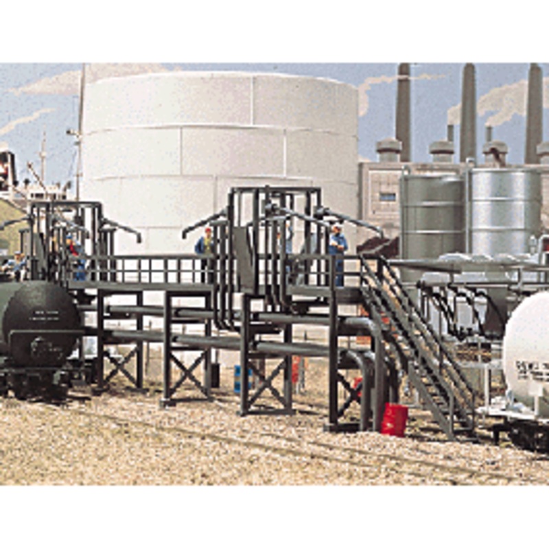 Walthers #933-3104 40' Oil loading platform