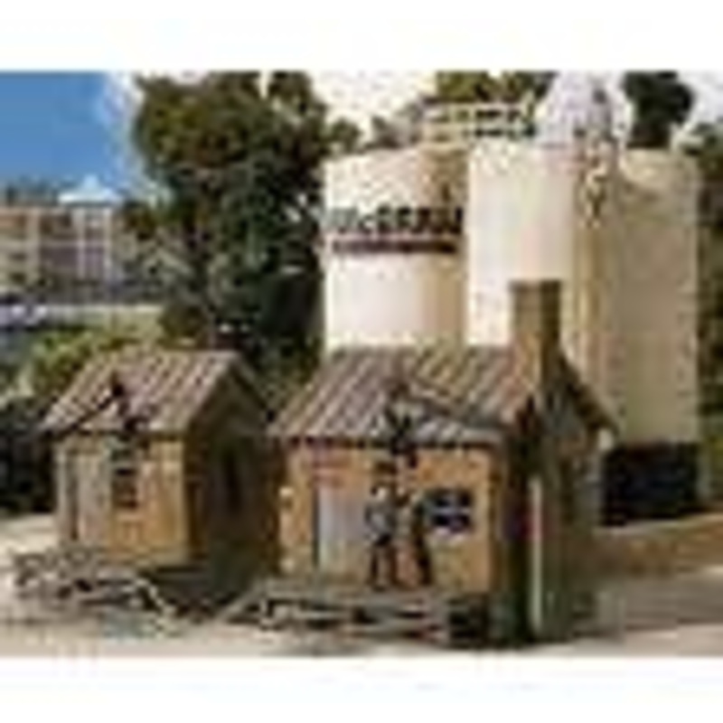 Walthers #933-2913 McGraw Oil Co. — Kit