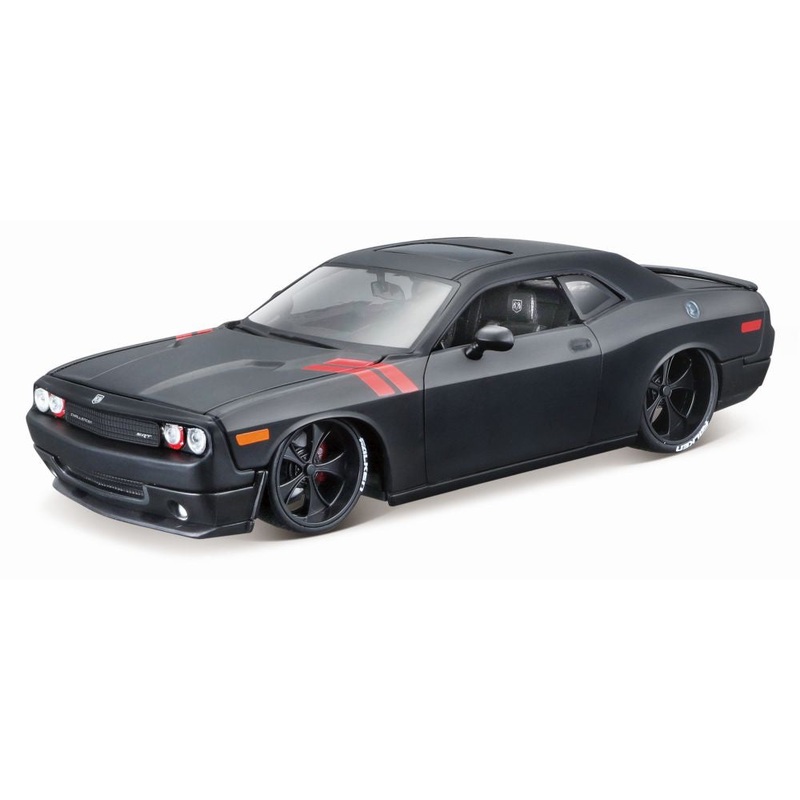 Maisto – 1/24 Dodge Challenger 2008 – DESIGN