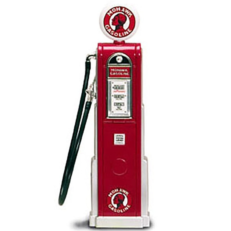 Yamating – 1/18 Gas Pump Mohawk Emblem Rectangular