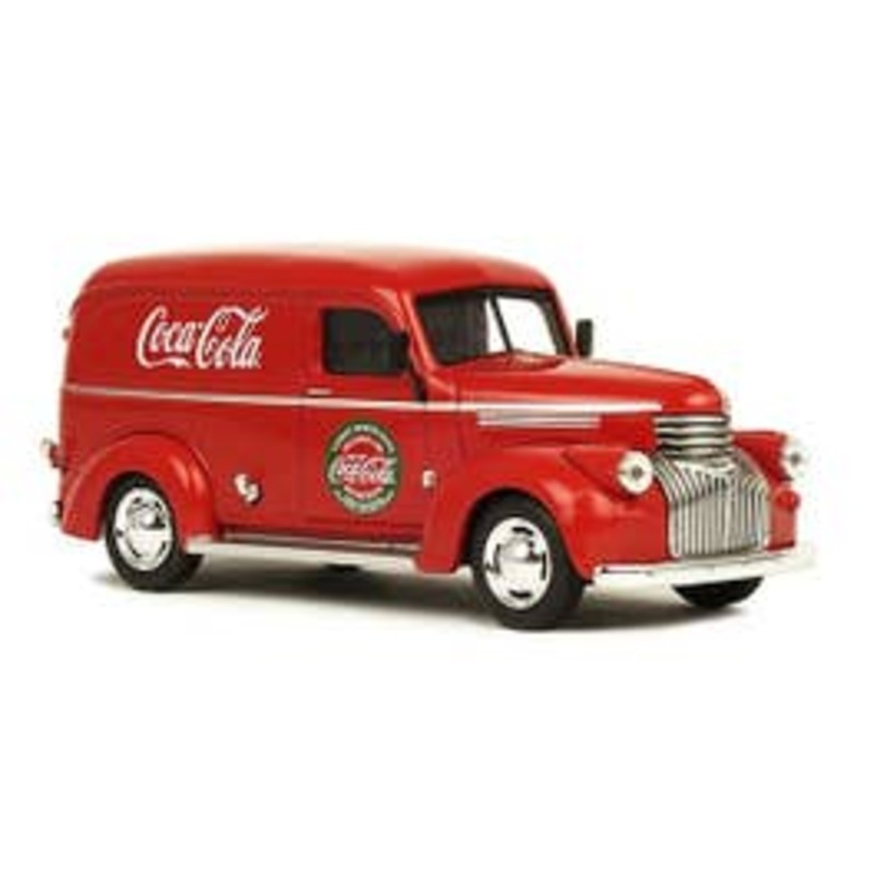 Motor City Classics #443045 Coca-Cola – 1945 Chevrolet Panel Delivery Van