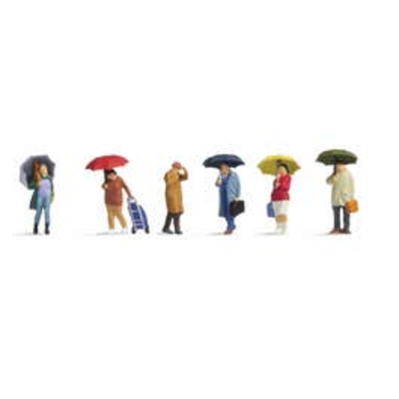 NOCH 15523  HO People in the Rain