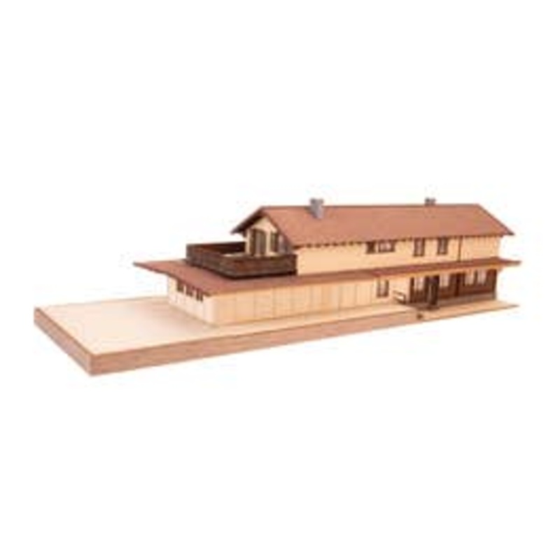 NOCH 66005  HO 'Bergn Station kit