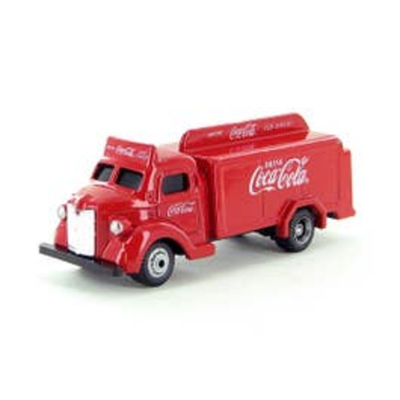Motor City Classics #440537 Coca-Cola – 1947 Bottle Truck in Red