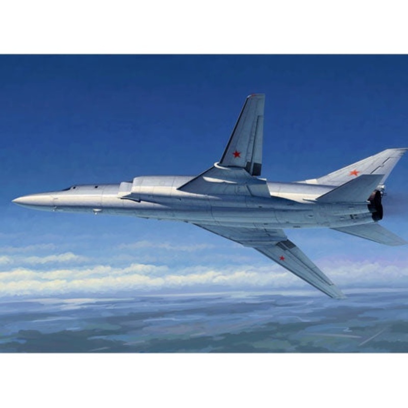 Trumpeter – 1/72TU-22M2 Backfire B Strategic Bomber