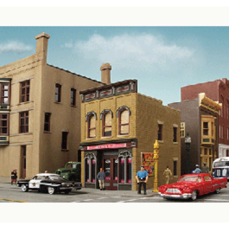 Walthers #931-808 Katie's Candy Creations — Built-Up