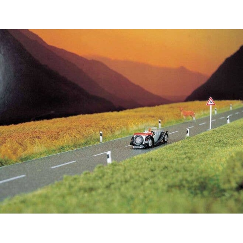 Walthers 949-1254 HO, Flexible Asphalt Highway