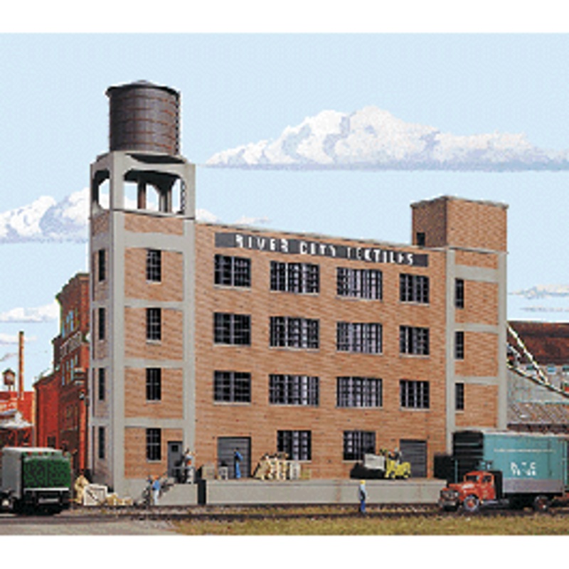 Walthers #933-3178 River City Textiles Background Building — Kit