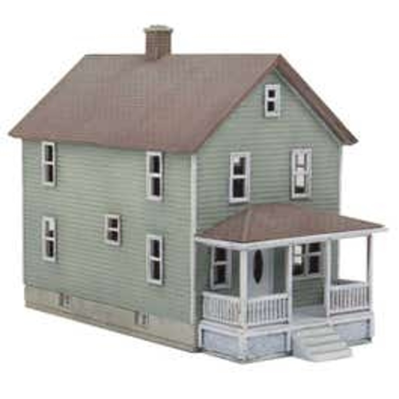 Walthers #933-3888 Two-Story Frame House — Kit