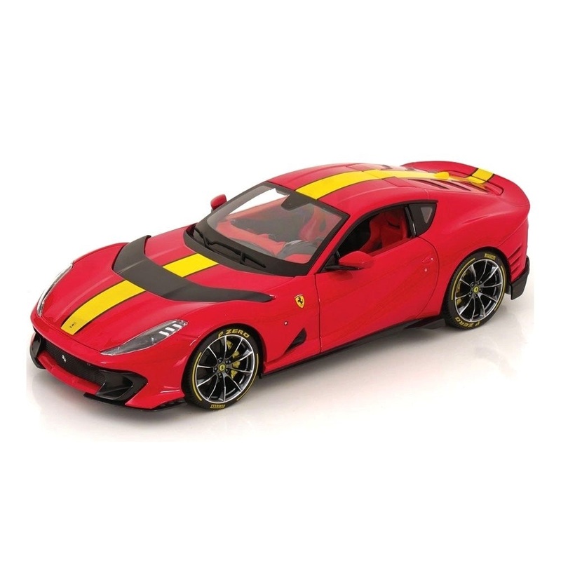 Burago – 1/18 Ferrari  812 Competizione – Signature Series