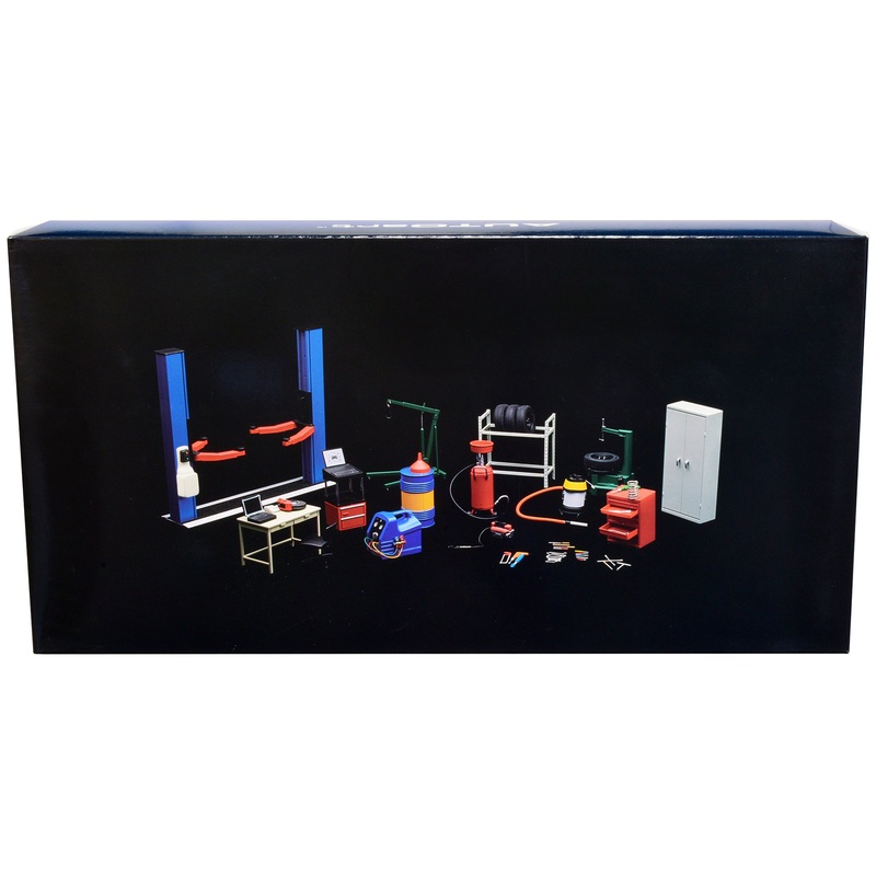 Garage Kit Set (Version 2) for 1/18 scale models by Autoart