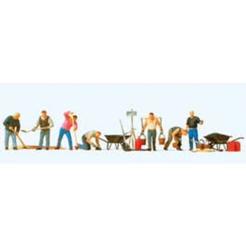 Preiser 10546  HO Workers Tarring The Road