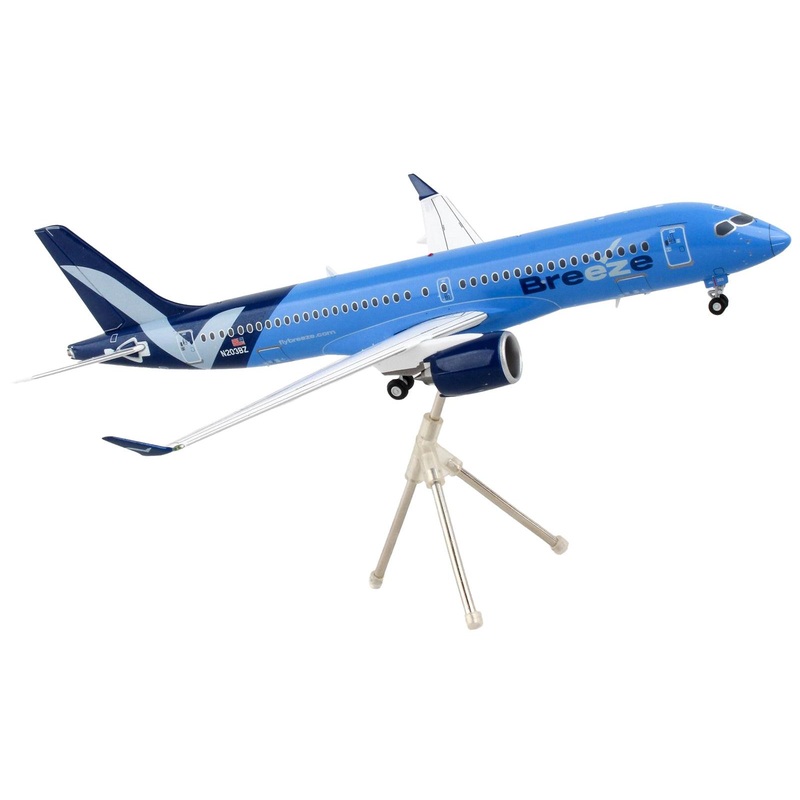 Embraer ERJ-195 Commercial Aircraft “Breeze Airways” Blue “Gemini 200” Series 1/200 Diecast Model Airplane by GeminiJets