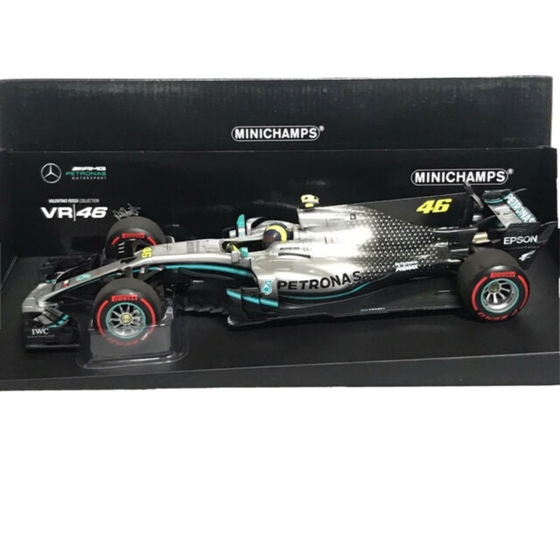 Minichamps – 1/18 Mercedes AMG F1 Rossi Ride Swap Valencia