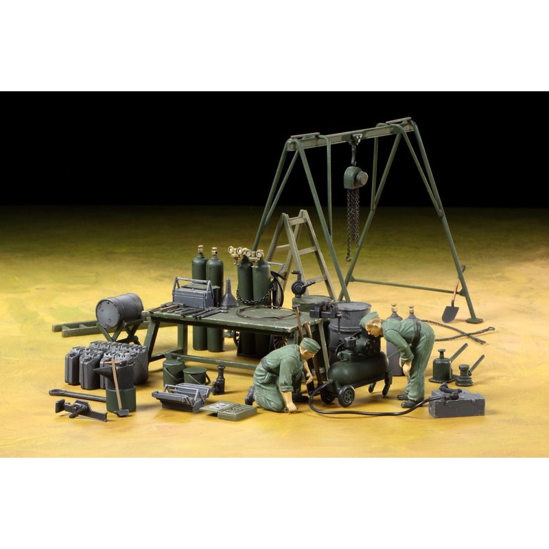 Tamiya – 1/35 German Field Team & Equipment