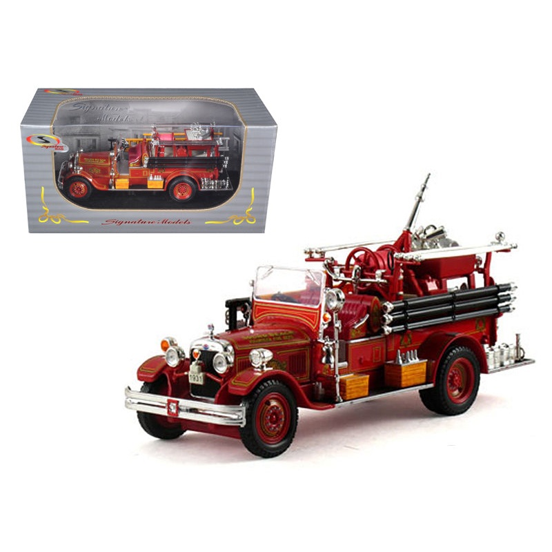 1931 Seagrave Fire Engine Truck Red 1/32 Diecast Model by Signature Models