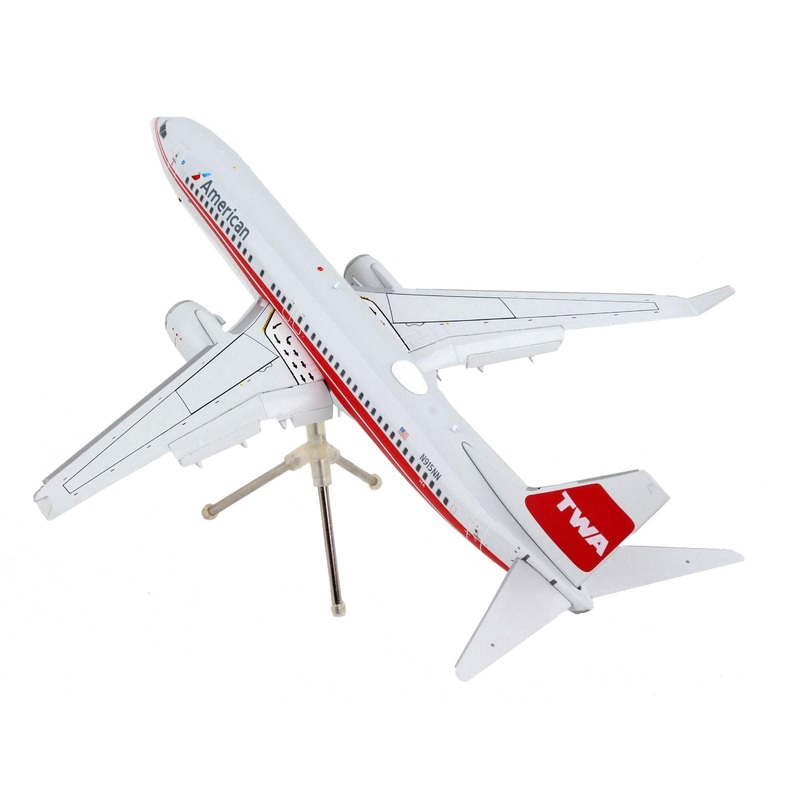 Boeing 737-800 Commercial Aircraft with Flaps Down “American Airlines – Trans World Airlines” Gray with Red Stripes “Gemini 200” Series 1/200 Diecast Model Airplane by GeminiJets