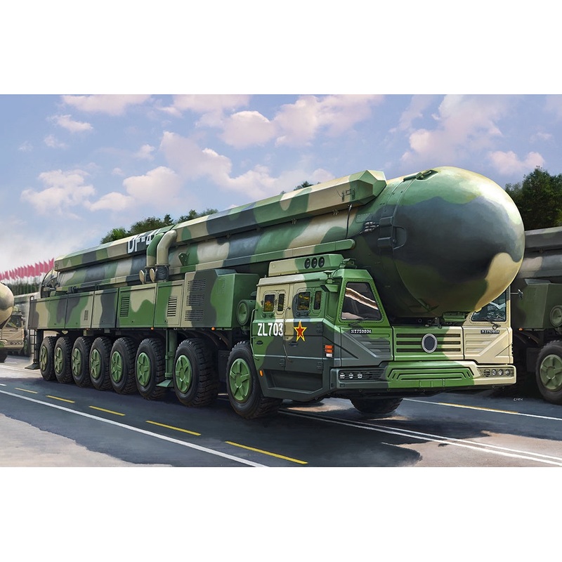 Hobby Boss – 1/72 DF-41 (Dongfeng-41) ICBM (82963)