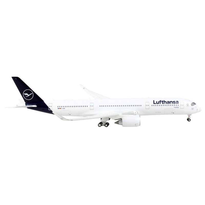 Airbus A350-900 Commercial Aircraft “Lufthansa – D-AIXP” White with Dark Blue Tail 1/400 Diecast Model Airplane by GeminiJets