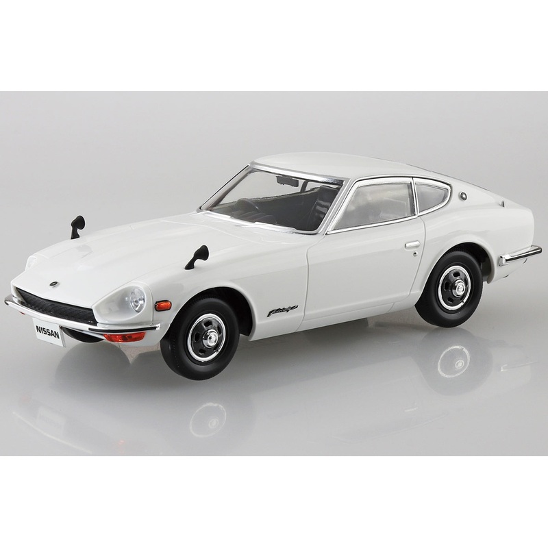 Aoshima – 1/32 Nissan S30 Fairlady Z White