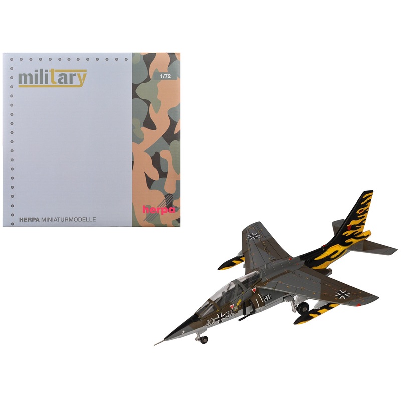 Dassault Alpha Jet A Aircraft “40+57 Fighter-Bomber Wing 43 JaboG 43 Oldenburg Air Base NATO Tiger Meet 1991” German Luftwaffe “Military” Series 1/72 Diecast Model Airplane by Herpa