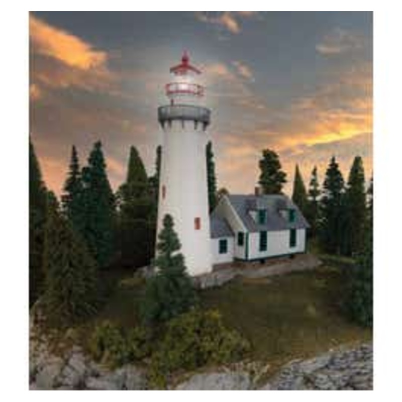 Walthers 933-3665 Eagle Point Lighthouse — Kit