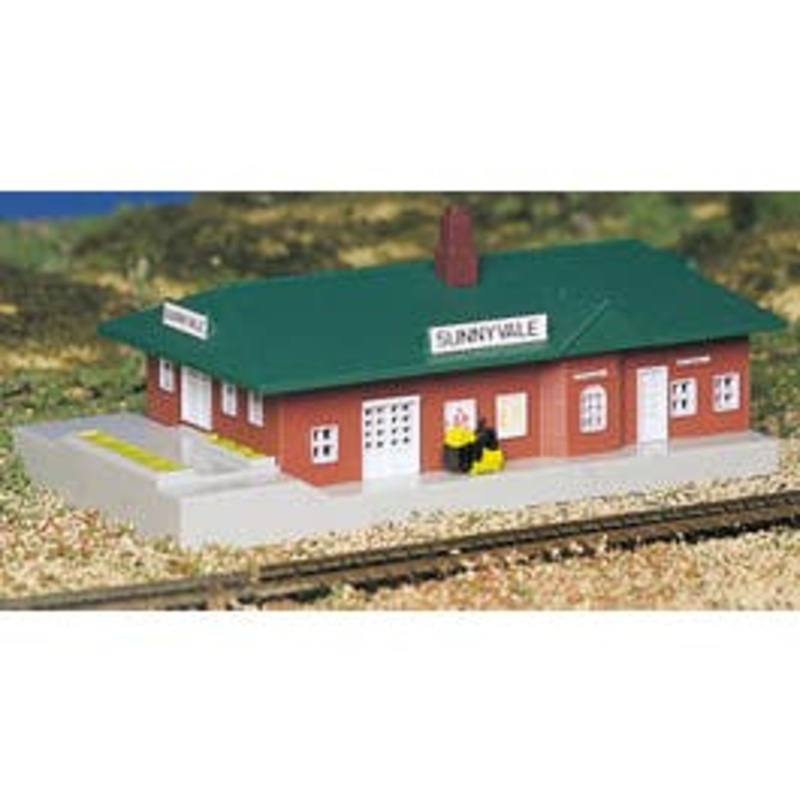 Bachmann #45908 Passenger Station (Built Up)