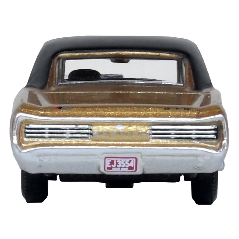 1966 Pontiac GTO Martinique Bronze Metallic with Black Top 1/87 (HO) Scale Diecast Model Car by Oxford Diecast