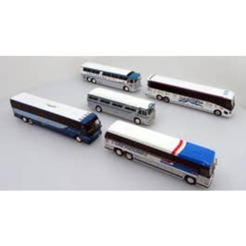 Iconic Replicas 87-0341  HO Greyhound Canada Tribute Set (5 busses)