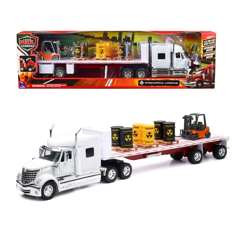 International Lonestar Flatbed Truck White with 6 Toxic Barrels 3 Pallets and Forklift “Long Haul Trucker” Series 1/32 Diecast Model by New Ray