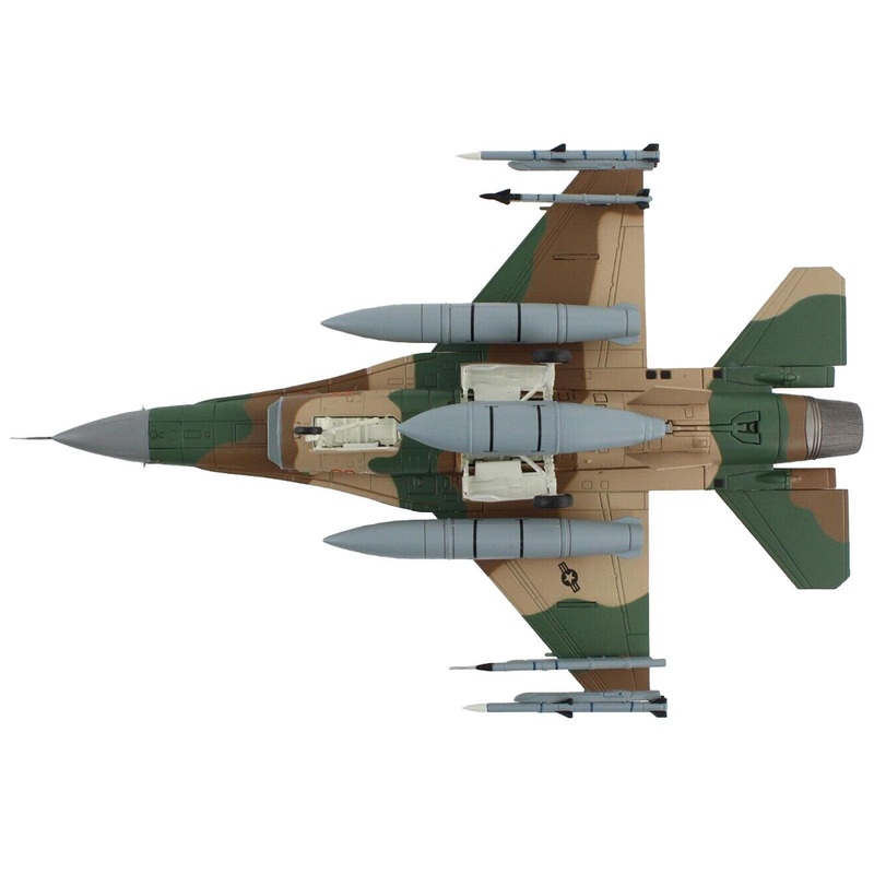 Lockheed F-16C Fighting Falcon Fighter Aircraft “Lizard 64th Aggressor Squadron Commander” (2009-2010) United States Air Force “Air Power Series” 1/72 Diecast Model by Hobby Master