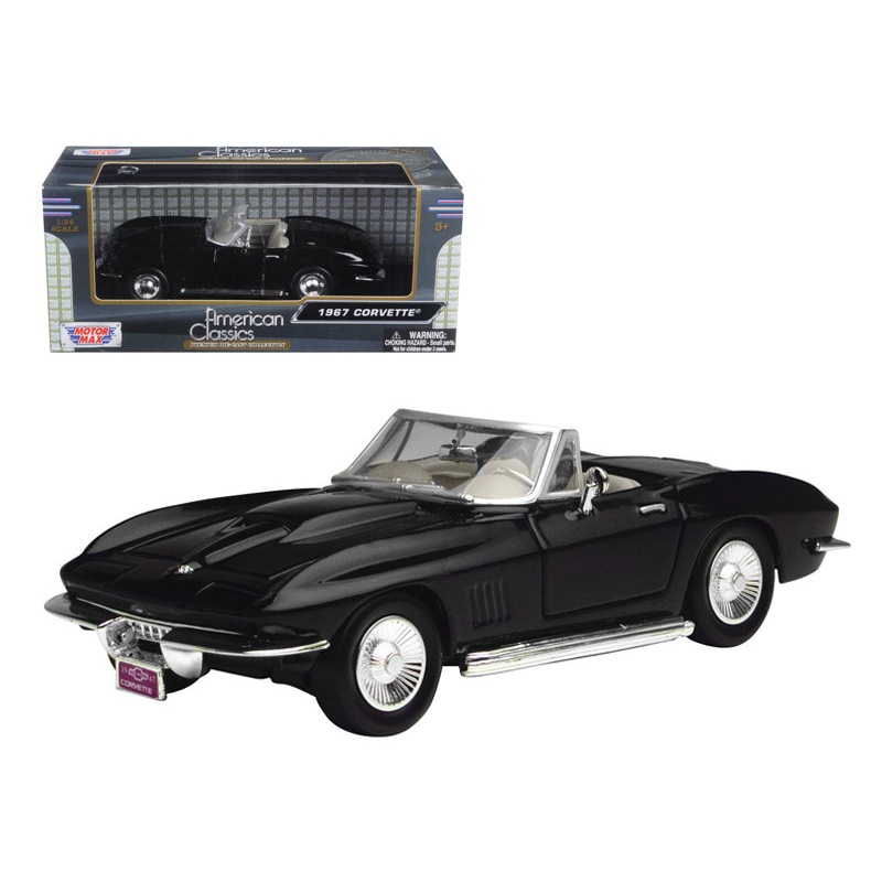 1967 Chevrolet Corvette Convertible Black 1/24 Diecast Model Car by Motormax