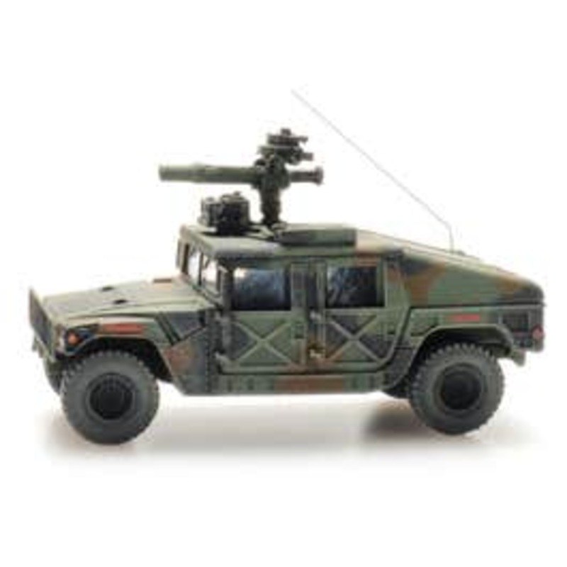 Artitec 6870544  HO US Humvee Camo Armored TOW