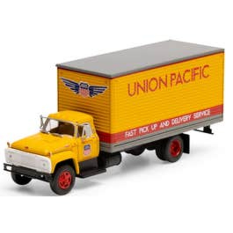 Athearn 10036 HO Ford F850 Box Van Union Pacific #307
