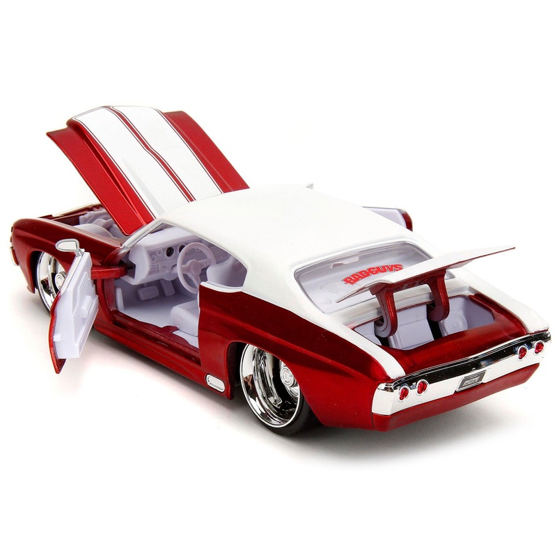1971 Chevrolet Chevelle SS Candy Red with White Top White Stripes and White Interior “Bigtime Muscle” Series 1/24 Diecast Model Car by Jada
