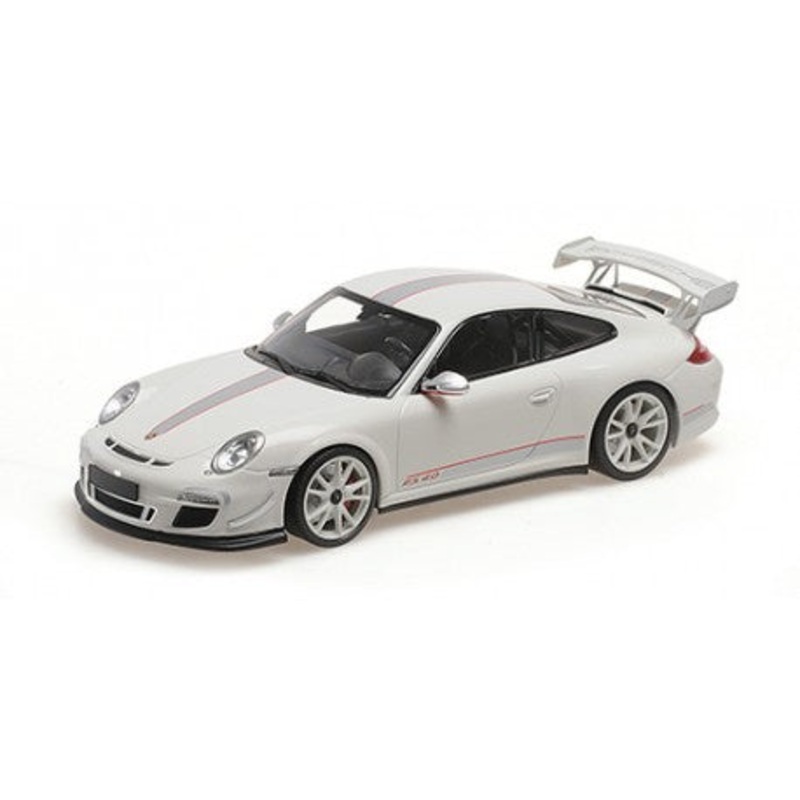 Minichamps – 1/18 Porsche 911 GT3 RS4.0 White 2011