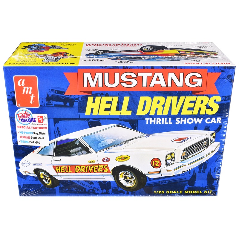 Skill 2 Model Kit 1977 Ford Mustang “Hell Drivers” Thrill Show Car 1/25 Scale Model by AMT