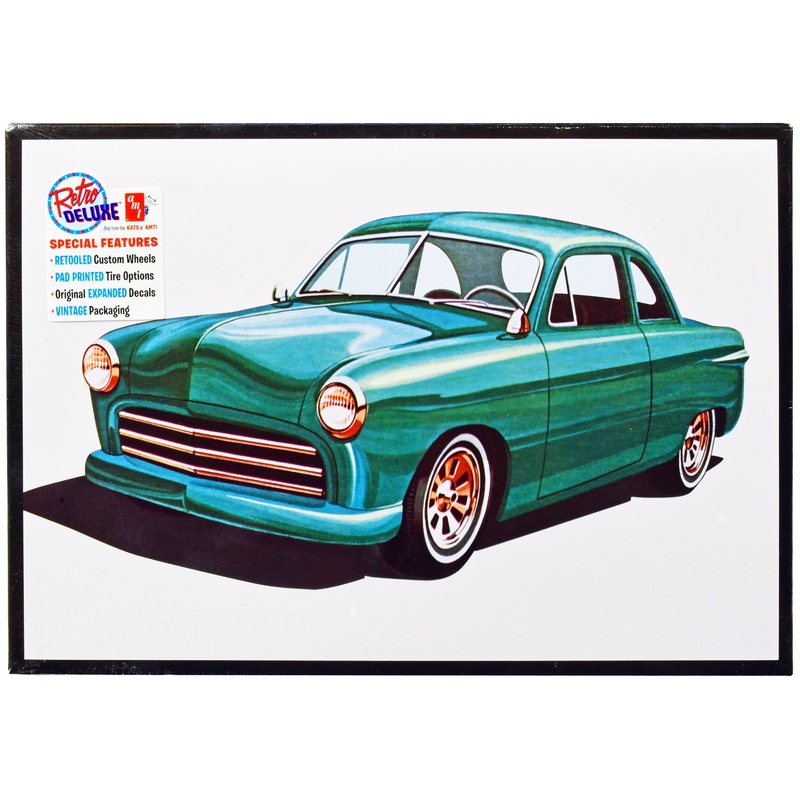 Skill 2 Model Kit 1949 Ford Coupe “The 49’er” 3-in-1 Kit 1/25 Scale Model by AMT
