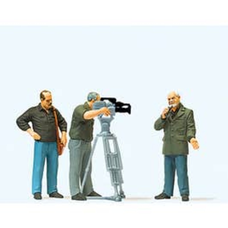 Preiser 28139  HO Reporter Von Ortloff with Team