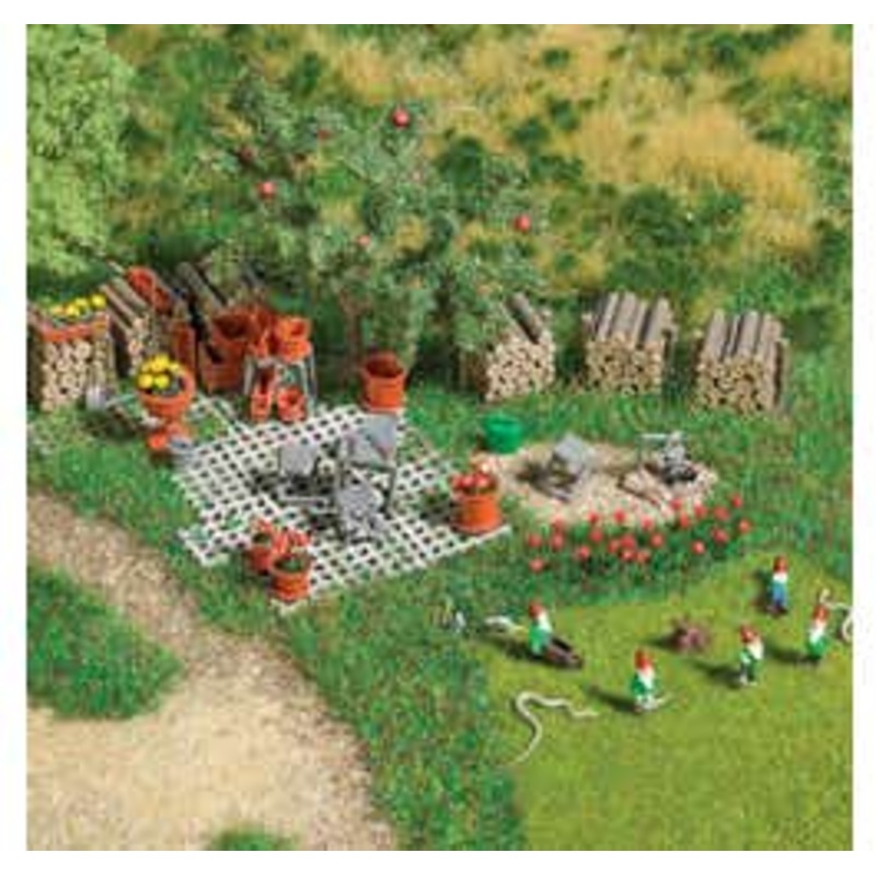 Busch 1835 HO Garden Details Set