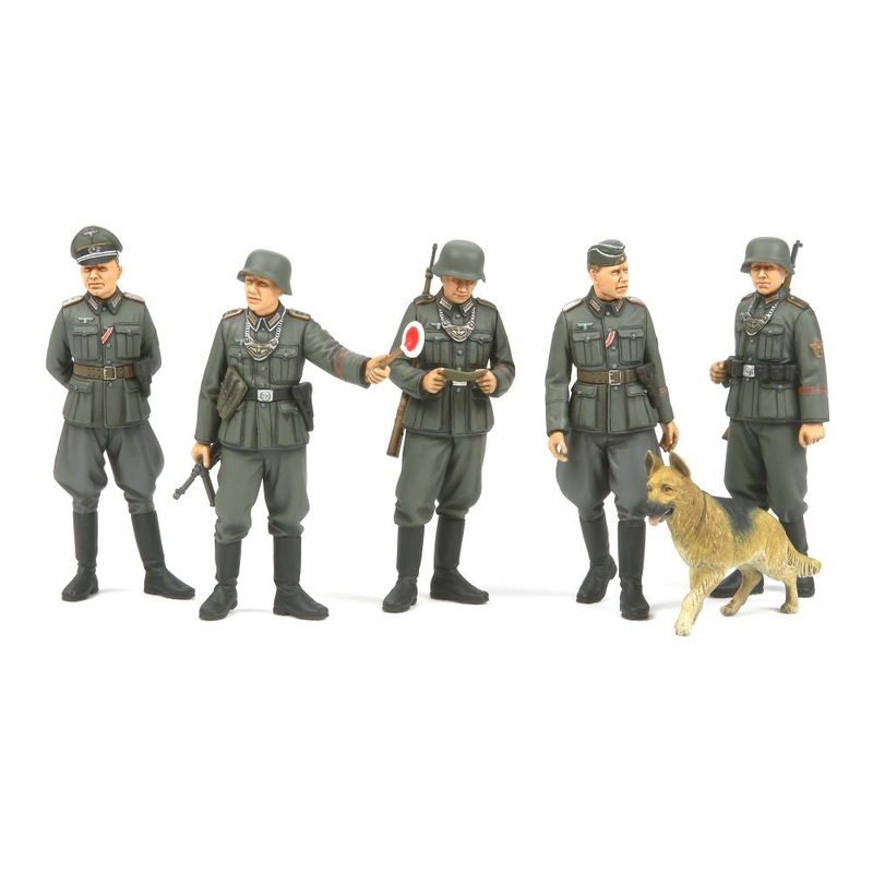 Tamiya – 1/35 German Field Military Police – WWII