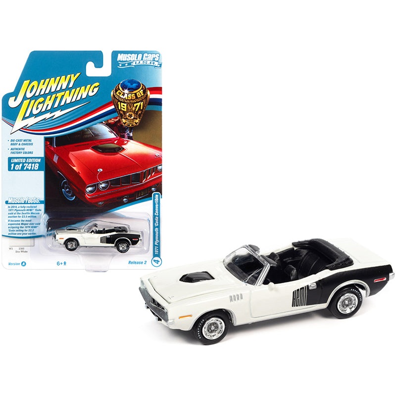1971 Plymouth Barracuda Convertible Sno White with Black Hemi Side Billboards “Class of 1971” Limited Edition to 7418 pieces Worldwide “Muscle Cars USA” Series 1/64 Diecast Model Car by Johnny Lightning