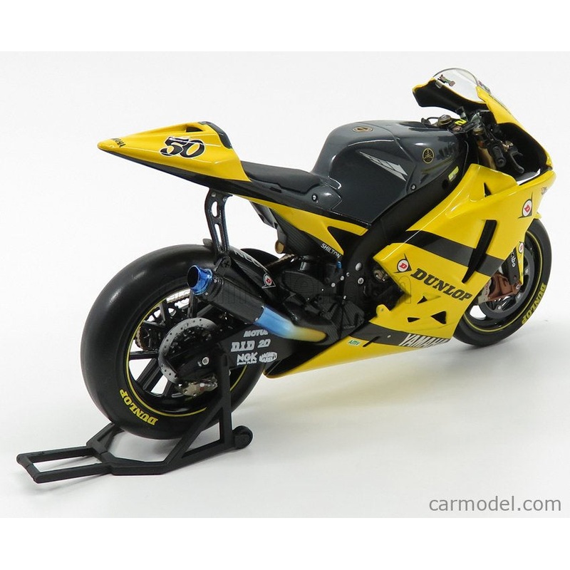 Minichamps – 1/12 Yamaha YZR-M1 Tech3 (S. Guintoli) MotoGP 2007