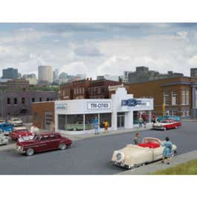 Walthers #933-3490 Vintage Ford Auto Dealer — Kit