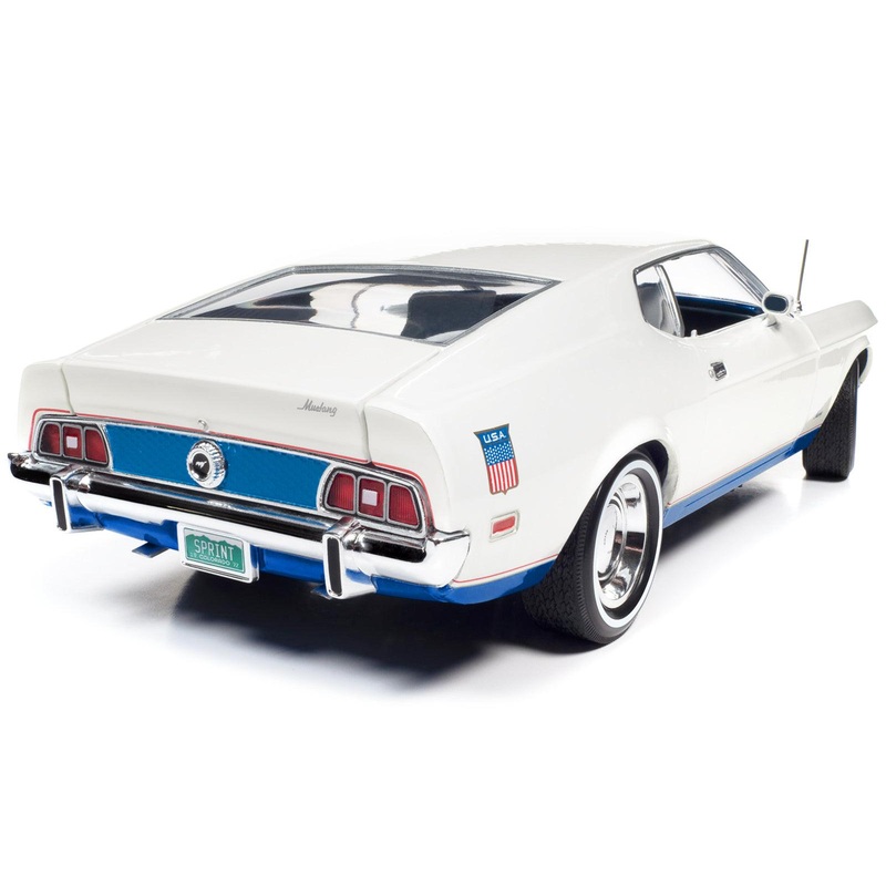 1972 Ford Mustang Sprint White with Blue Stripes “Class of 1972” “American Muscle” Series 1/18 Diecast Model Car by Auto World