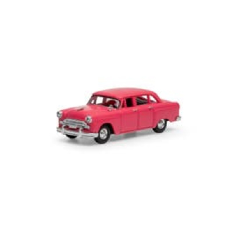 Athearn 74117  HO 1950s Sedan – Pink