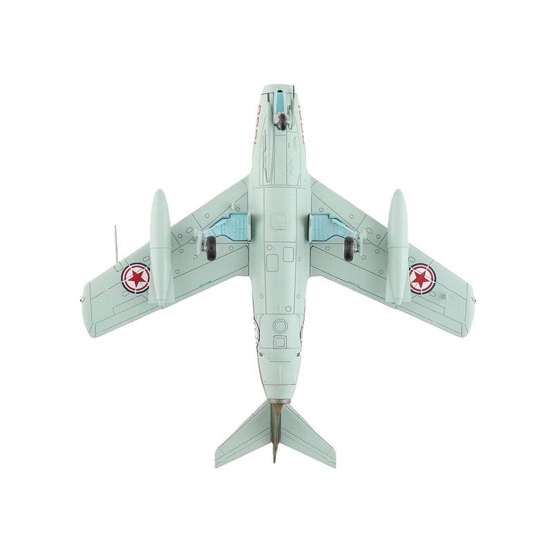 Mikoyan-Gurevich MiG-15Bis Fighter Aircraft “Major Ivanovich Mikhin 518th Fighter Aviation Regiment (IAP) North Korea” (1953) Soviet Air Force “Air Power Series” 1/72 Diecast Model by Hobby Master