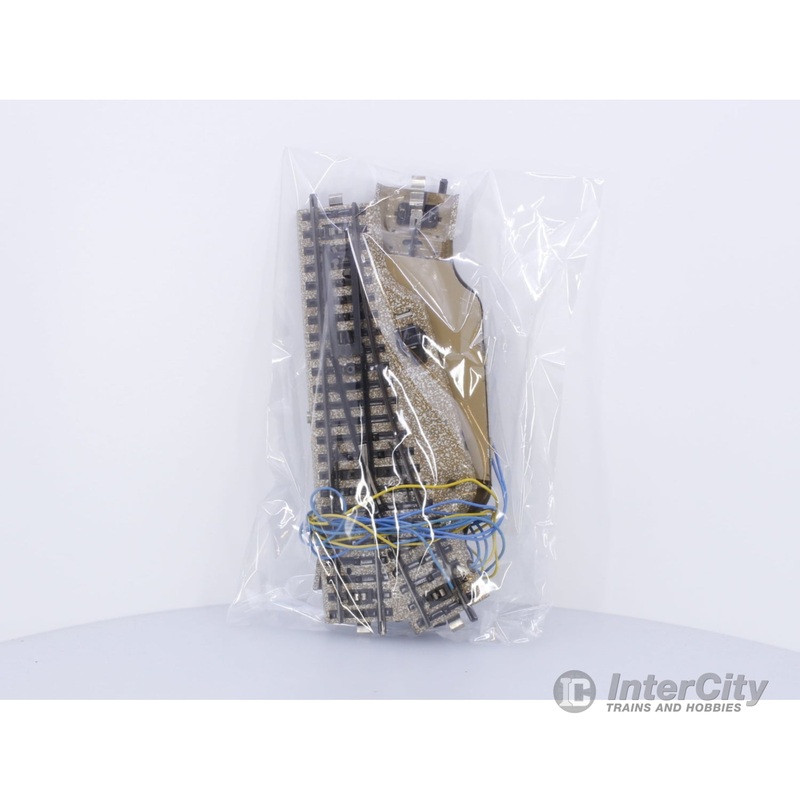Marklin 52035204 HO Right/Left Electric Turnout, Pair (#1) (2nd Hand)
